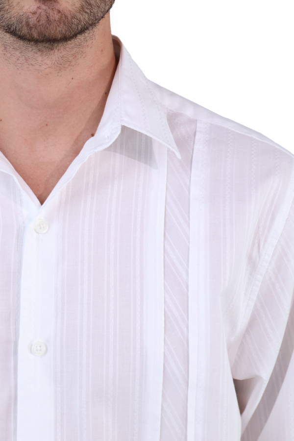 Guayabera Blanca Elegante Bordada De Algodón Corte Regular Para Caballero